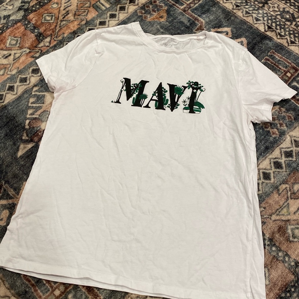 Mavi t-shirt